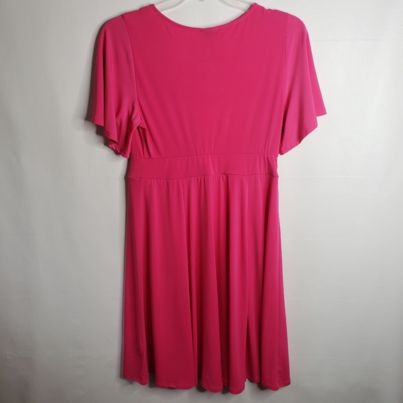 Torrid Skater Dress Pink Stretchy Flutter Sleeve V-Neck Size 00 M/L  NWT - Picture 6 of 16